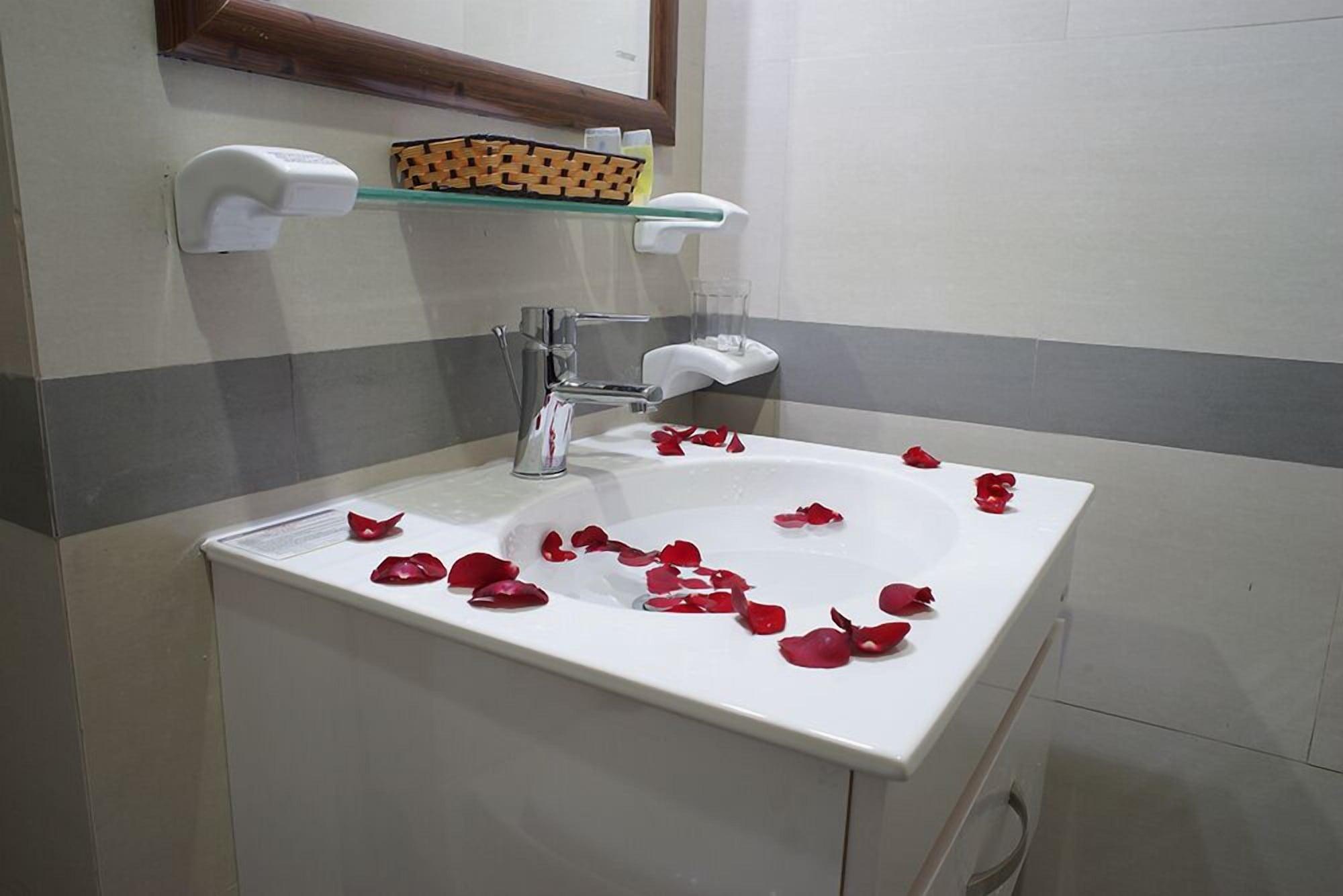 דה נאנג Hanoi Blue Hotel - The Water Front מראה חיצוני תמונה
